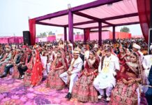 सामूहिक विवाह समारोह में 50 जोड़ों का विवाह सम्पन्न सामूहिक विवाह समारोह