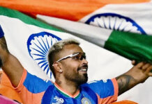 Hardik Pandya Controversy : हार्दिक पंड्या पर तिरंगे के अपमान का लगा आरोप, पुणे में शिकायत दर्ज Hardik Pandya Controversy