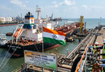 Crude oil prices : ट्रंप की घोषणा के बाद तेल बाजार में नरमी, पेट्रोल-डीजल और CNG के दाम घटने की उम्मीद Crude oil prices