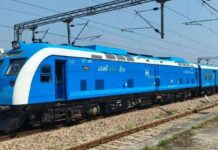 Hydrogen Train : जींद से रवाना हुई देश की पहली हाइड्रोजन ट्रेन, खुद बनाएगी बिजली; आग लगते ही एक्टिव होगा सुरक्षा सिस्टम Hydrogen Train