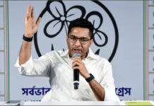 Abhishek banerjee : अभिषेक के दफ्तर से उतारा तृणमूल का बोर्ड, गार्ड्स और पुलिस भिड़े, क्या है मामला? Abhishek banerjee